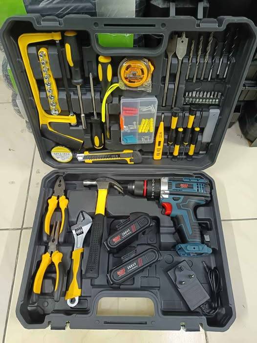 Boss cordless hammer drill machine Condition brand Boss