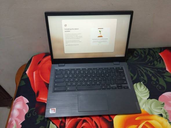 Lenovo Chromebook Borderless Touchscreen Price Free Lenovo Chromebook