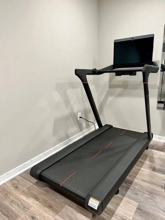 Heavy duty tredmil model with lcd max user