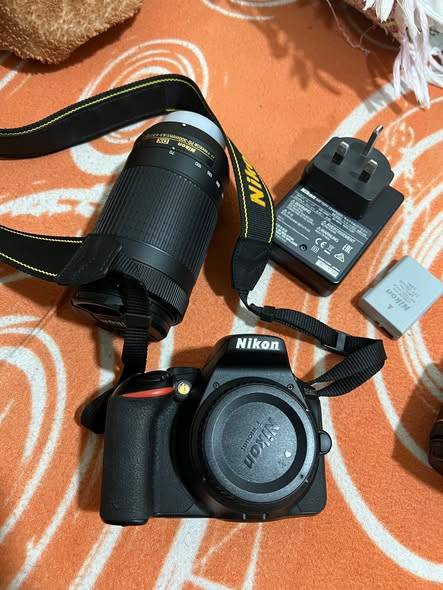 Nikon DSLR Camera Condition excellent Nikon DSLR Camera