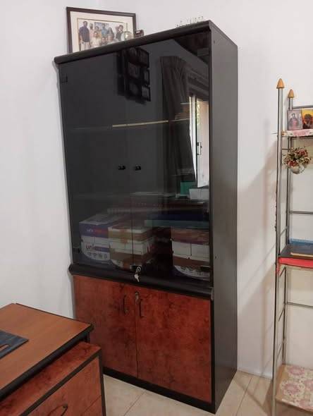 URGENT selling good CONDITIONS pm me thank you