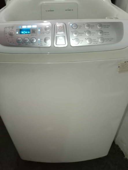 KG fully automatic washing machine sumsung company good