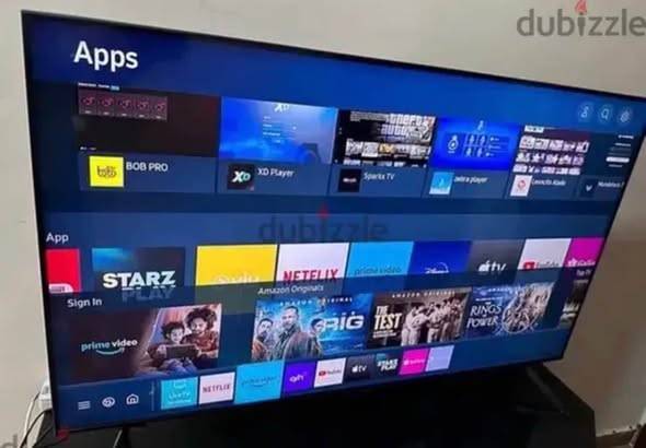 Samsung smart TV UHD Good condition comes with