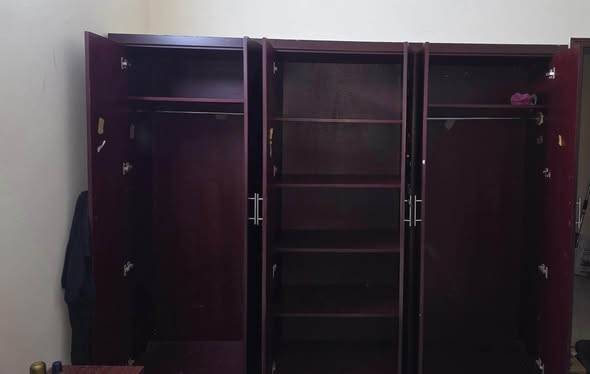 Bed door Wardrobe Pick up from Bed door