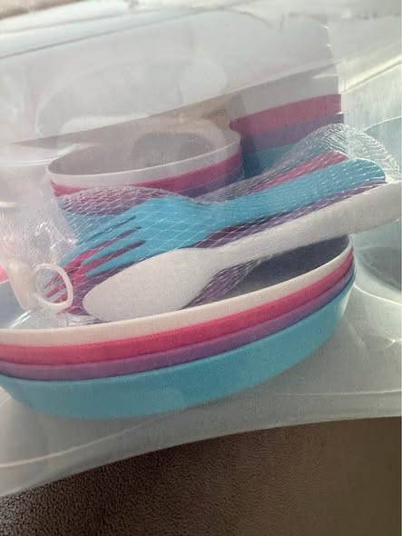 Baby Toddler Feeding Set Unused plates cups Baby