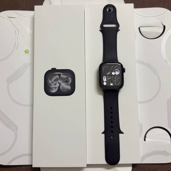 Apple Watch mm Battery health Complete box Same