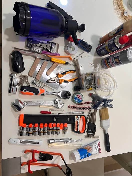 Assorted tools all fixed price pickup from Bu