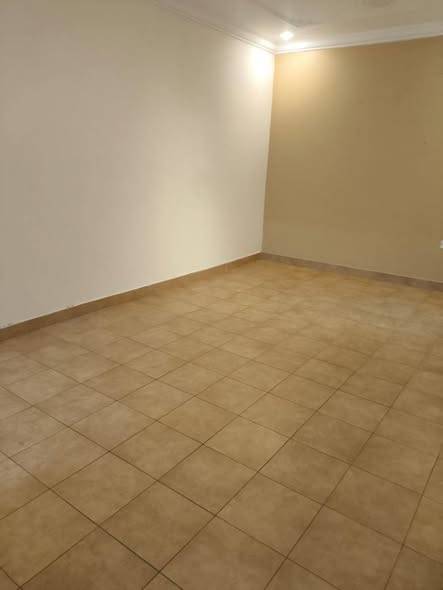 big bedrooms bathroom Hall Balcony parking Open area