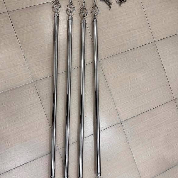 المنامة البحرين Extendable chrome curtain المنامة البحرين Extendable