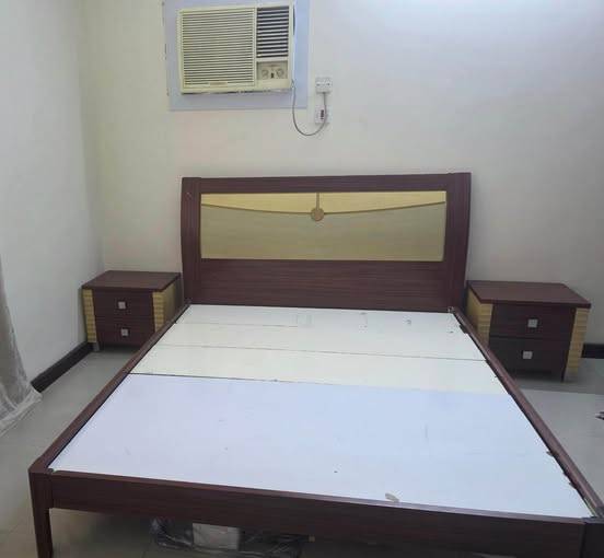 Bed with side tables Location Hoora Price Wh