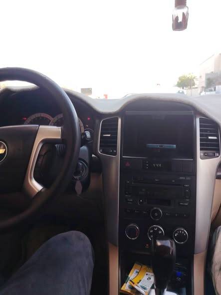 wanna sell my captiva model very neat and
