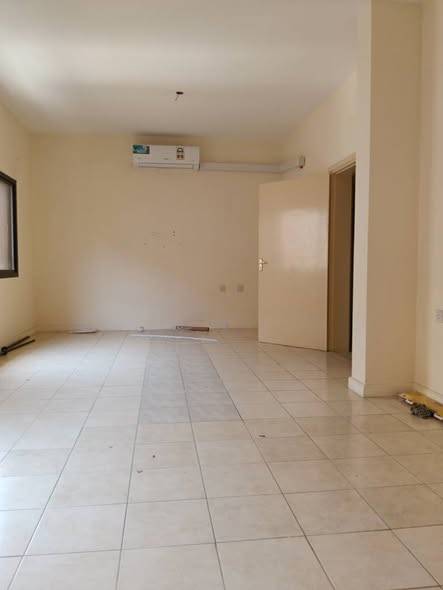 BHK flat rent in Um Al hAssam unfurnished