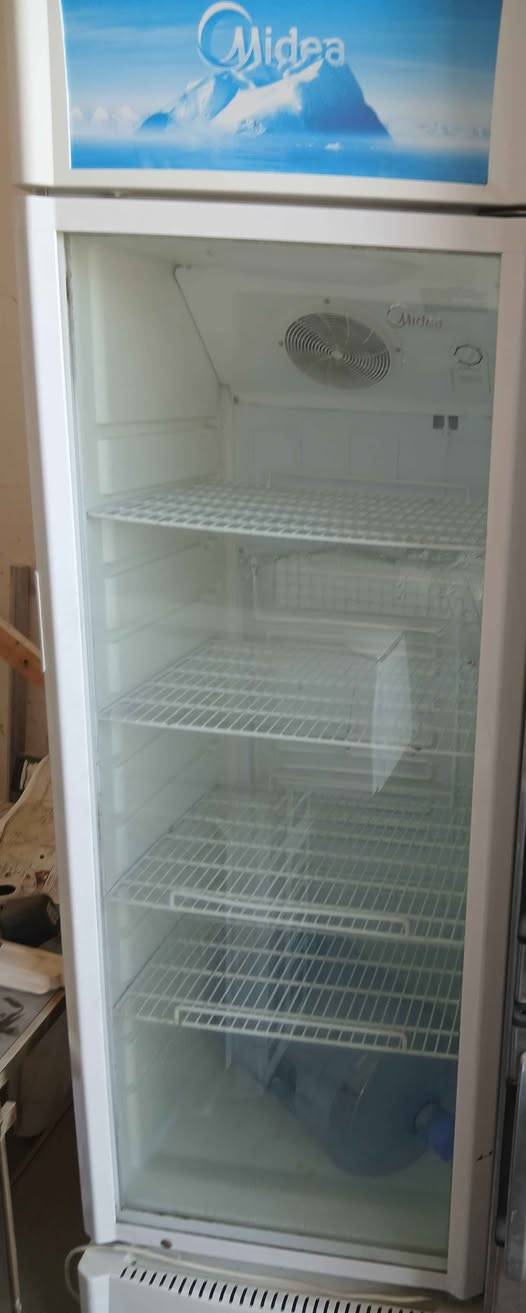 argent sell good condition good cooling no any