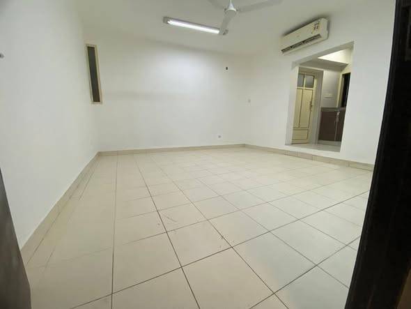 Studio rent in manama Month Al Fadhel near