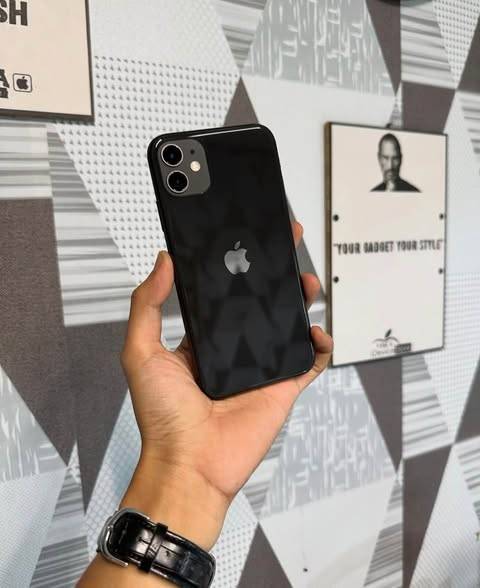 Iphone gb everything is ok good condition not