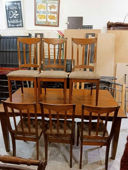 Dining table with chair delivery only se Dining